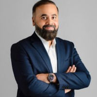 Sharat Potharaju-founder-Uniqode